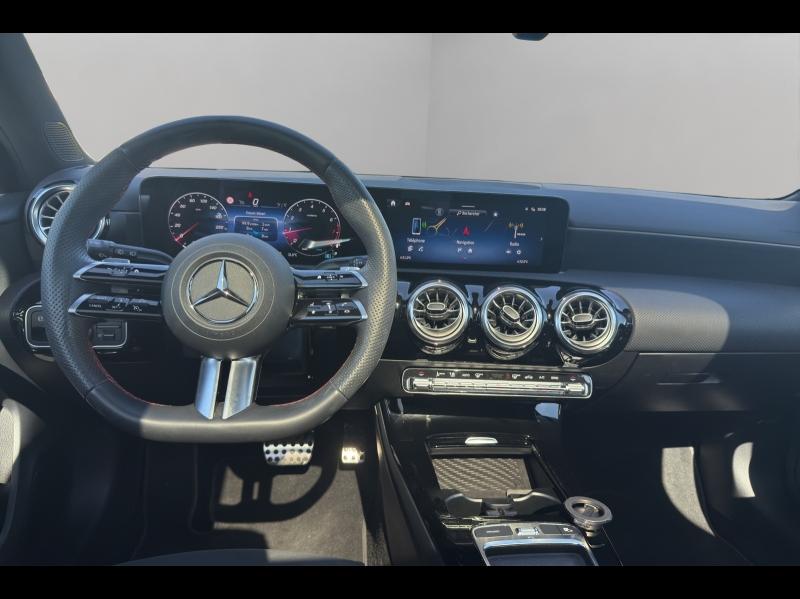 Image MERCEDES-BENZ Classe A 200 163ch AMG Line 7G-DCT