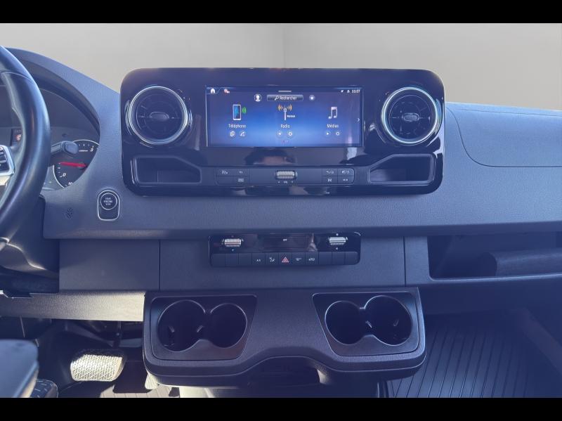 Image MERCEDES-BENZ Sprinter Fg 319 CDI 37 3T5 Select 4X4 5 places 9G-Tronic