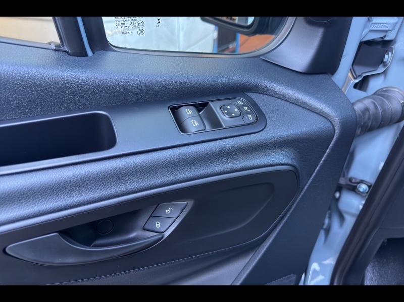 Image MERCEDES-BENZ Sprinter Fg 319 CDI 37 3T5 Select 4X4 5 places 9G-Tronic