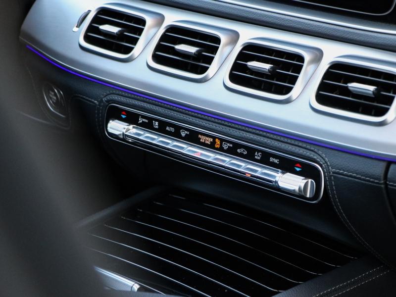 Image MERCEDES-BENZ GLS 400 d 330ch AMG Line 4Matic 9G-Tronic