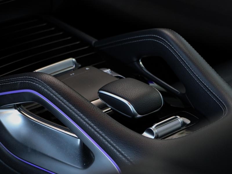 Image MERCEDES-BENZ GLS 400 d 330ch AMG Line 4Matic 9G-Tronic