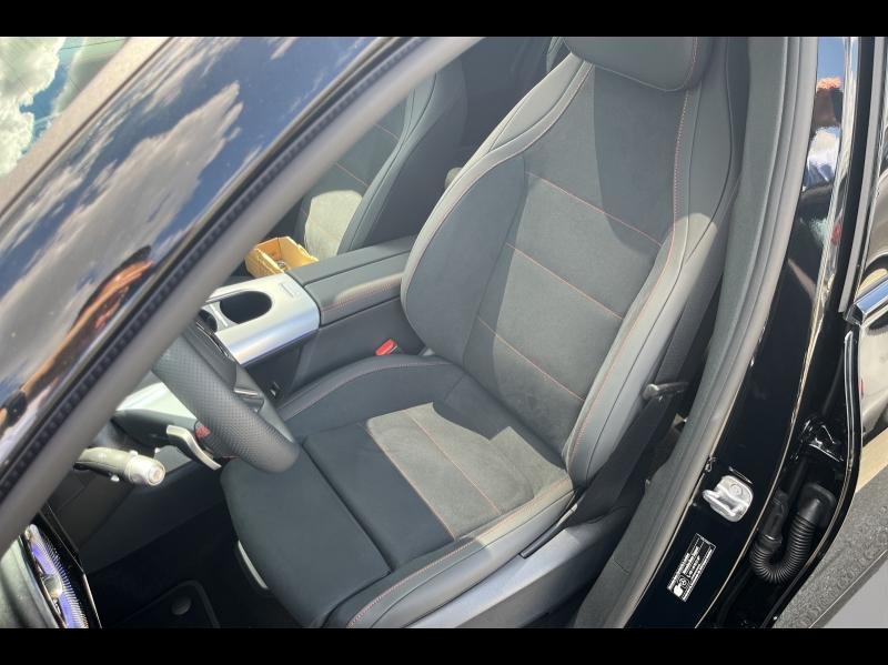 Image MERCEDES-BENZ GLB 200 163+30ch AMG Line 8G-eDCT
