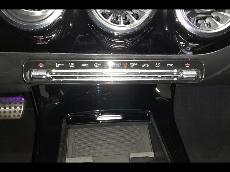 Image MERCEDES-BENZ Cla Shooting Brake 200 d 8G-DCT AMG Line