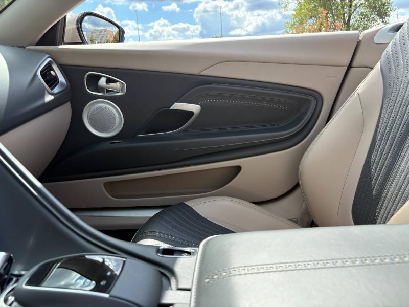 Image ASTON MARTIN DB11 Volante V8 4.0 510ch BVA8