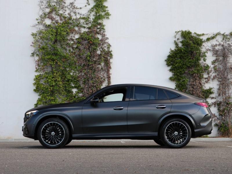 Image MERCEDES-BENZ GLC Coupé 220 d 197ch AMG Line 4Matic 9G-Tronic