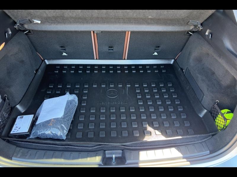 Image MERCEDES-BENZ GLA 200 d 150ch AMG Line 8G-DCT