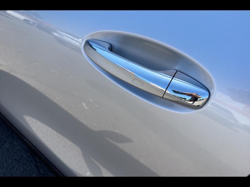 Image MERCEDES-BENZ GLA 200 d 150ch AMG Line 8G-DCT