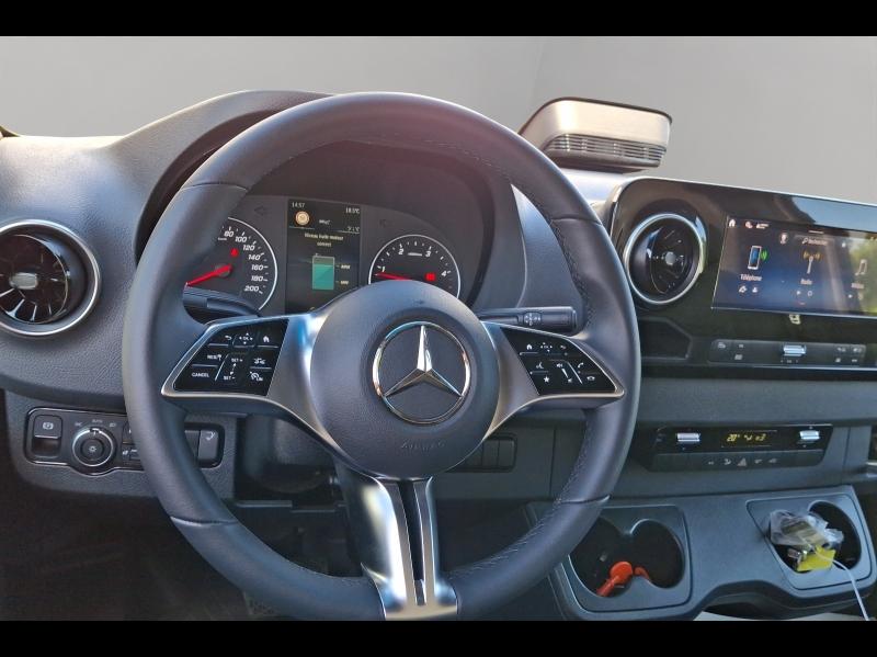 Image MERCEDES-BENZ Sprinter CCb 319 CDI 43 3T5 Pro 9G-Tronic