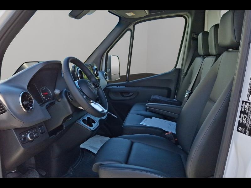 Image MERCEDES-BENZ Sprinter CCb 319 CDI 43 3T5 Pro 9G-Tronic