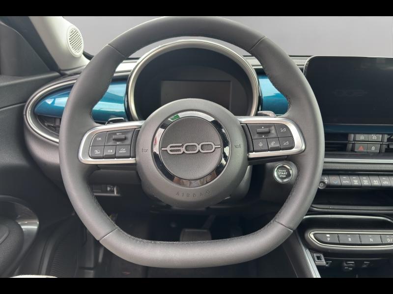 Image FIAT 600 1.2 Hybrid Turbo 145ch Pop eDCT6 Step 2