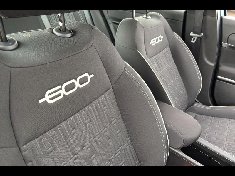 Image FIAT 600 1.2 Hybrid Turbo 145ch Pop eDCT6 Step 2