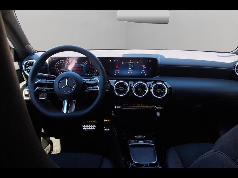 Image MERCEDES-BENZ Classe A 250 e Hybrid EQ 163+109ch Star Edition 8G-DCT