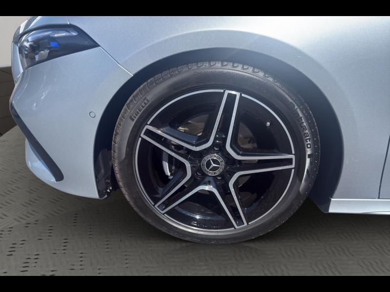 Image MERCEDES-BENZ Classe A 180 136ch Star Edition 7G-DCT