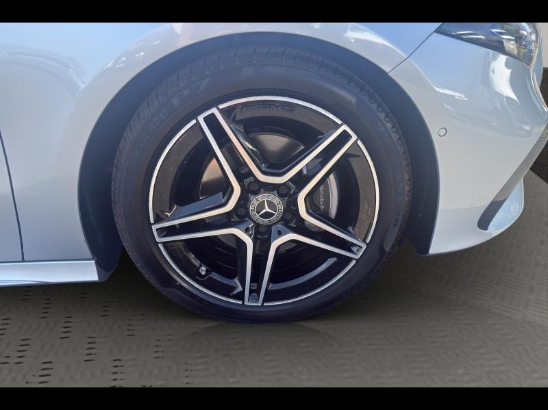 Image MERCEDES-BENZ Classe A 180 136ch Star Edition 7G-DCT