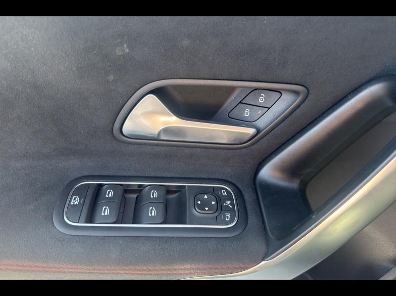 Image MERCEDES-BENZ Classe A 180 136ch Star Edition 7G-DCT