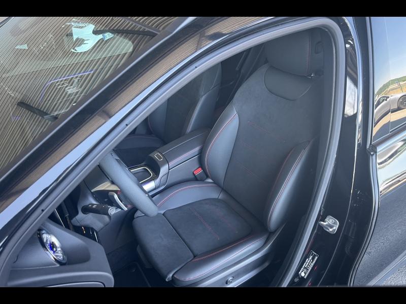 Image MERCEDES-BENZ GLA 200 163ch Edition 140 7G-DCT