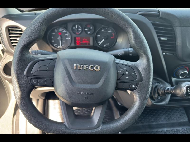 Image IVECO Daily CCb 35C16H empattement 4100 3.0