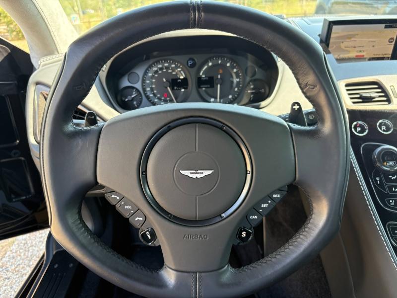 Image ASTON MARTIN Vanquish V12 5.9 570ch Touchtronic III