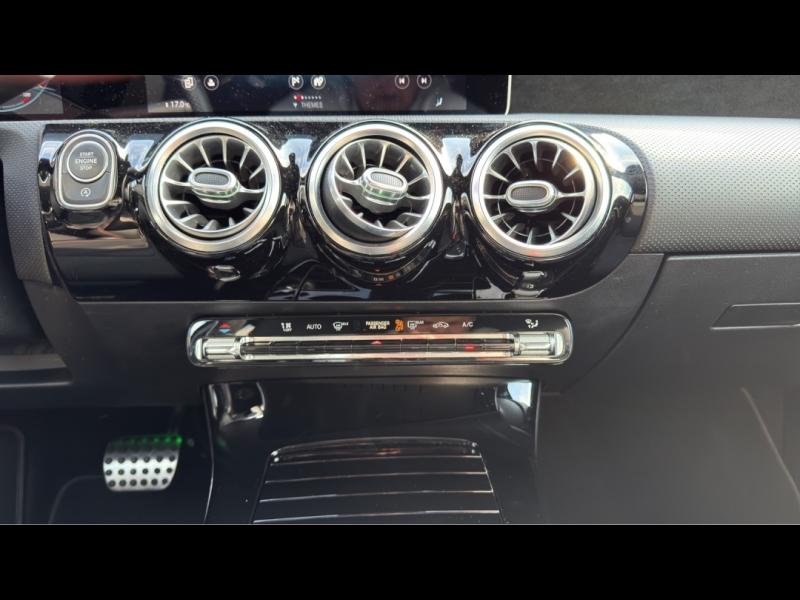 Image MERCEDES-BENZ Classe A 200 d 150ch AMG Line 8G-DCT