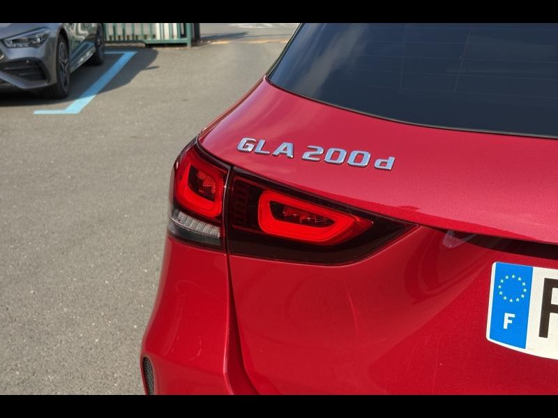 Image MERCEDES-BENZ GLA 200 d 150ch AMG Line 8G-DCT