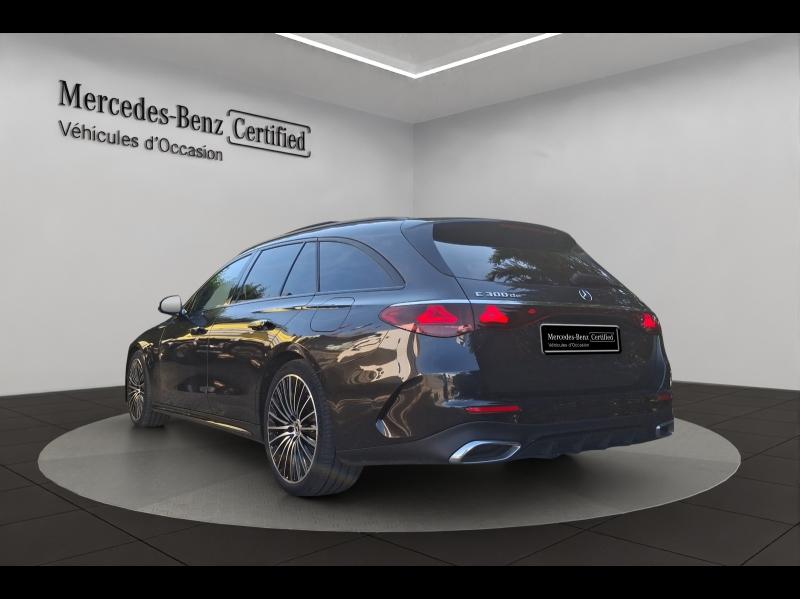 Image MERCEDES-BENZ Classe E Break 300 d e Hybrid EQ 197+129ch AMG Line 9G-Tronic