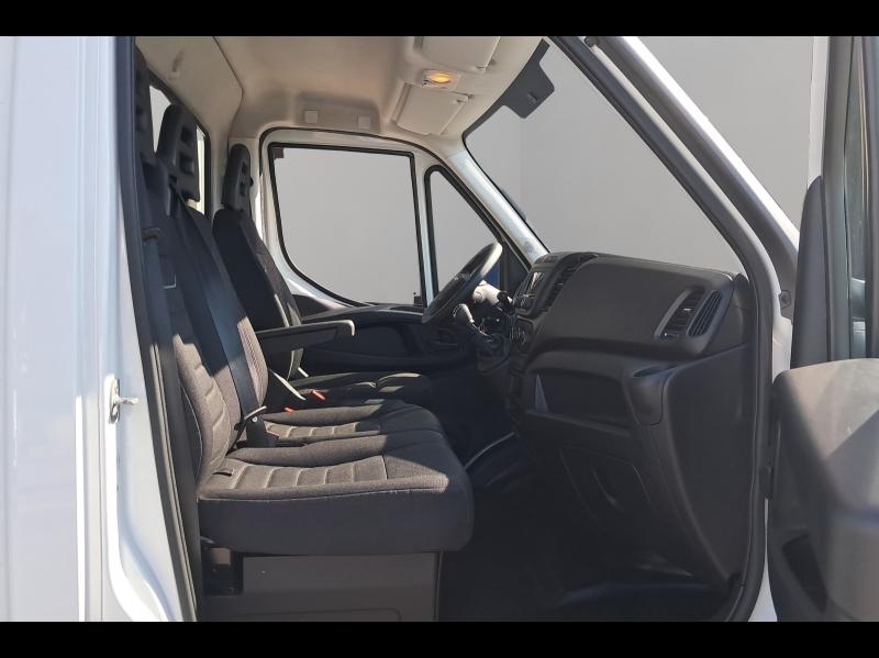 Image IVECO Daily CCb 35C16H3.0 empattement 4100