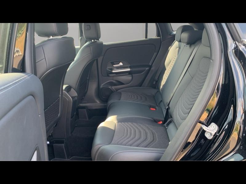 Image MERCEDES-BENZ GLA 200 d 150ch Progressive Line 8G-DCT
