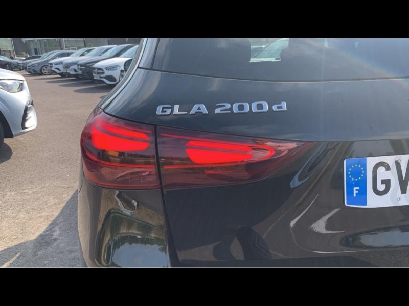 Image MERCEDES-BENZ GLA 200 d 150ch Progressive Line 8G-DCT