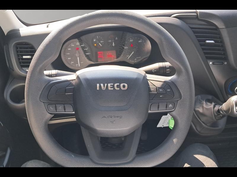Image IVECO Daily CCb 35S16H empattement 4100 3.0