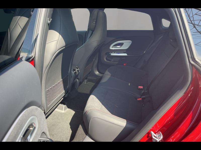 Image MERCEDES-BENZ CLA 220 190+30ch AMG Line 8G-eDCT