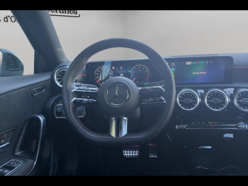 Image MERCEDES-BENZ Classe A 180 136ch Star Edition 7G-DCT