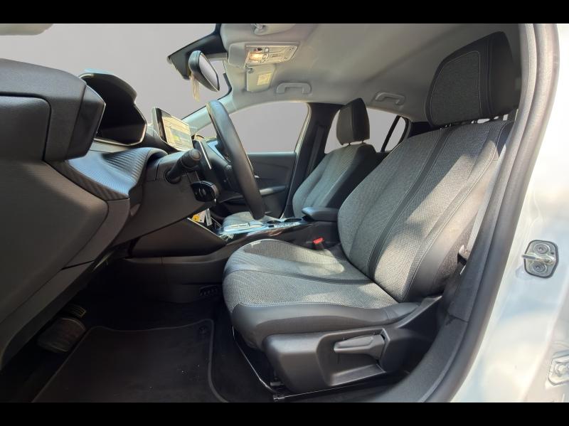 Image PEUGEOT 208 1.2 Hybrid 110ch Allure e-DCS6