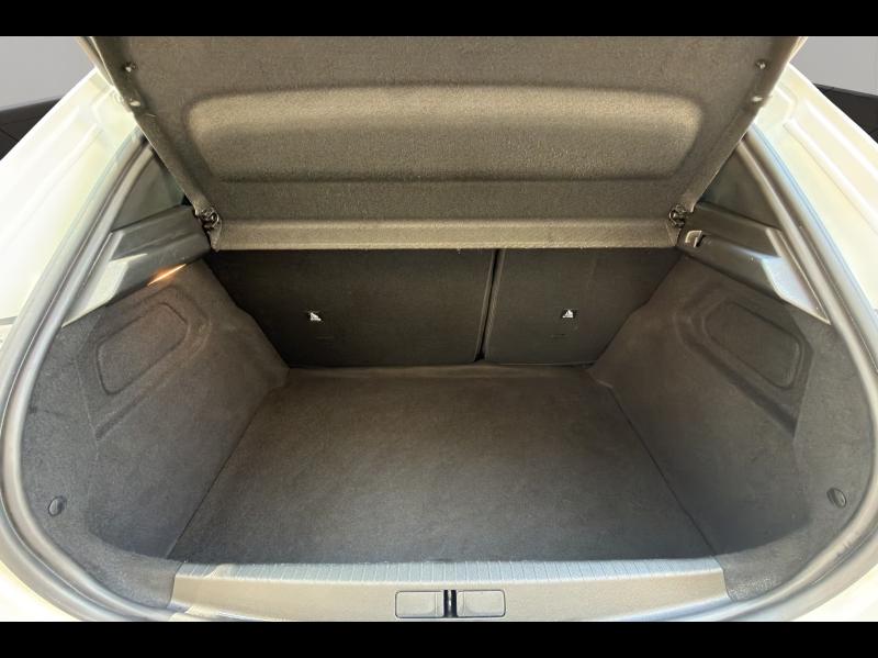 Image PEUGEOT 208 1.2 Hybrid 110ch Allure e-DCS6