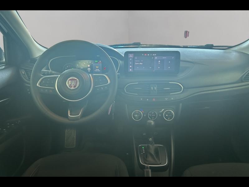 Image FIAT Tipo Cross SW 1.5 FireFly Turbo 130ch S/S Plus Hybrid DCT7 MY22