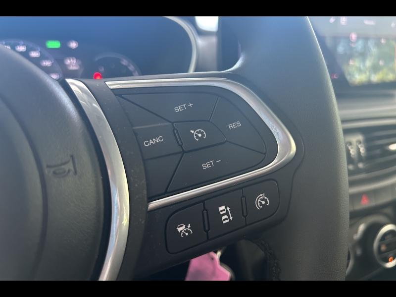 Image FIAT Tipo Cross SW 1.5 FireFly Turbo 130ch S/S Plus Hybrid DCT7 MY22