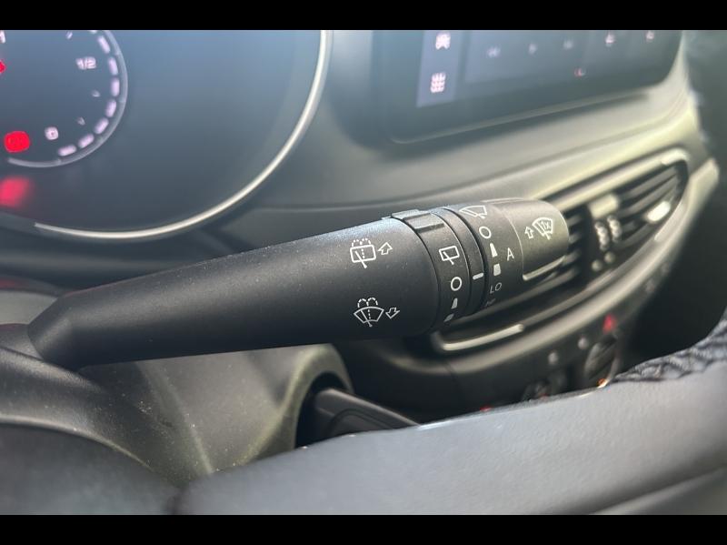 Image FIAT Tipo Cross SW 1.5 FireFly Turbo 130ch S/S Plus Hybrid DCT7 MY22