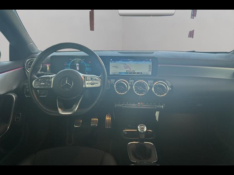 Image MERCEDES-BENZ CLA Shooting Brake 180 d 2.0 116ch AMG Line