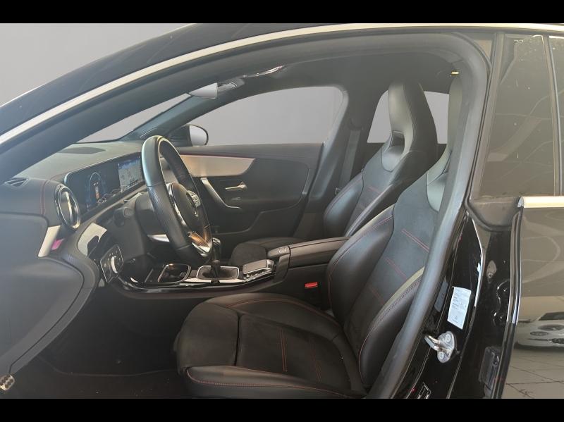 Image MERCEDES-BENZ CLA Shooting Brake 180 d 2.0 116ch AMG Line