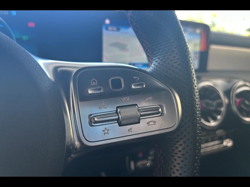 Image MERCEDES-BENZ CLA Shooting Brake 180 d 2.0 116ch AMG Line