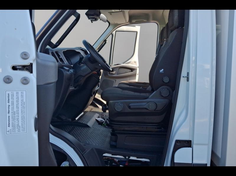 Image IVECO Daily CCb 35C18H D empt 4100 3.0 Hi-Matic AIRPRO