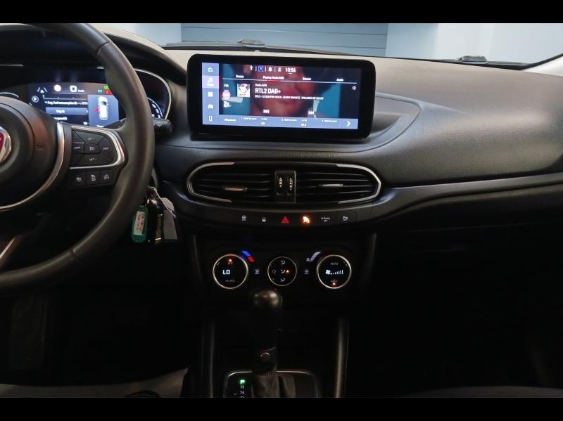Image FIAT Tipo Cross SW 1.5 FireFly Turbo 130ch S/S (RED) Hybrid DCT7 MY22