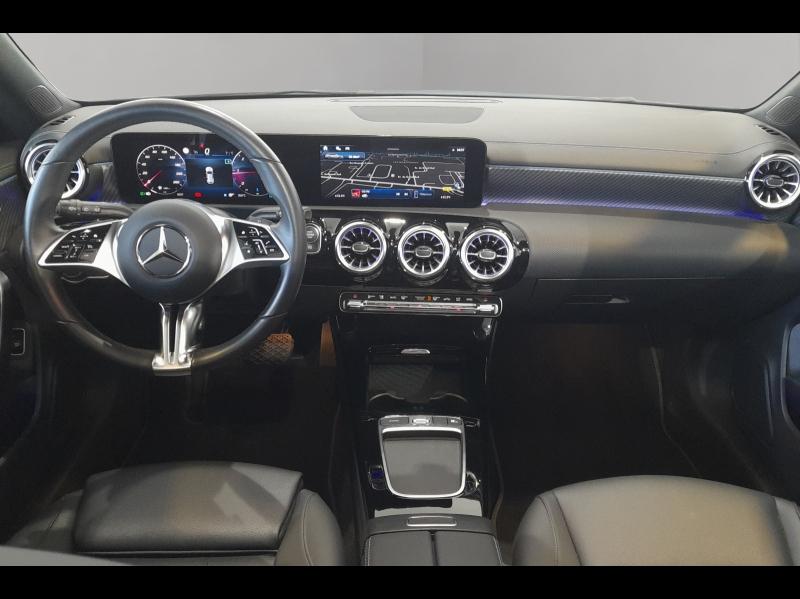Image MERCEDES-BENZ CLA Shooting Brake 200 d 150ch Progressive Line 8G-DCT