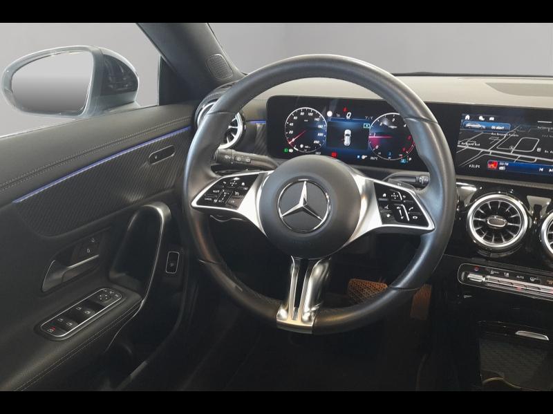 Image MERCEDES-BENZ CLA Shooting Brake 200 d 150ch Progressive Line 8G-DCT