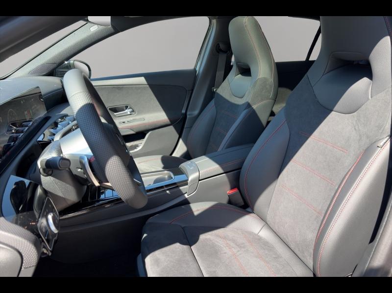 Image MERCEDES-BENZ Classe A 200 163ch Star Edition 7G-DCT