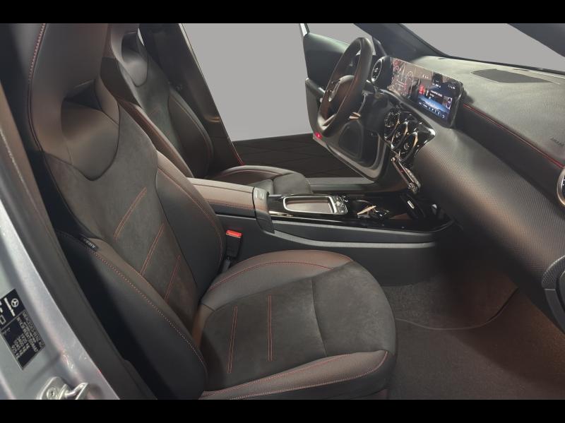 Image MERCEDES-BENZ Classe A 180 136ch Star Edition 7G-DCT