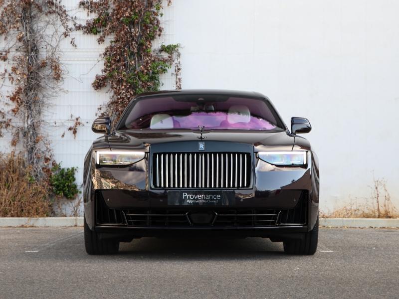 Photo ROLLS-ROYCE Ghost V12 6.6 600ch Black Badge