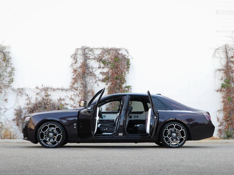 Image ROLLS-ROYCE Ghost V12 6.6 600ch Black Badge