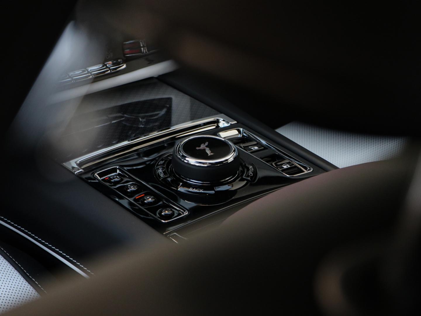 Image ROLLS-ROYCE Ghost V12 6.6 600ch Black Badge