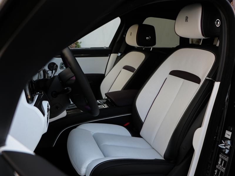 Image ROLLS-ROYCE Ghost V12 6.6 600ch Black Badge