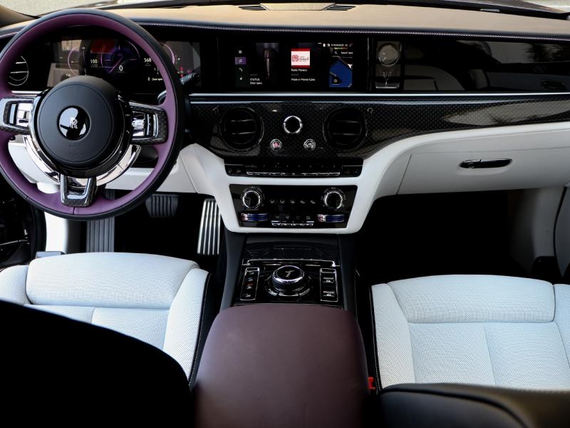 Image ROLLS-ROYCE Ghost V12 6.6 600ch Black Badge